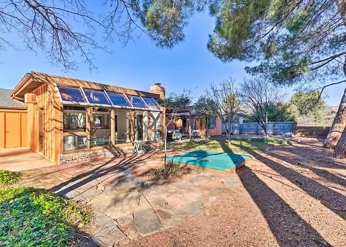 1 Mi To Cathedral Rock Trailhead: W/ Sunroom *