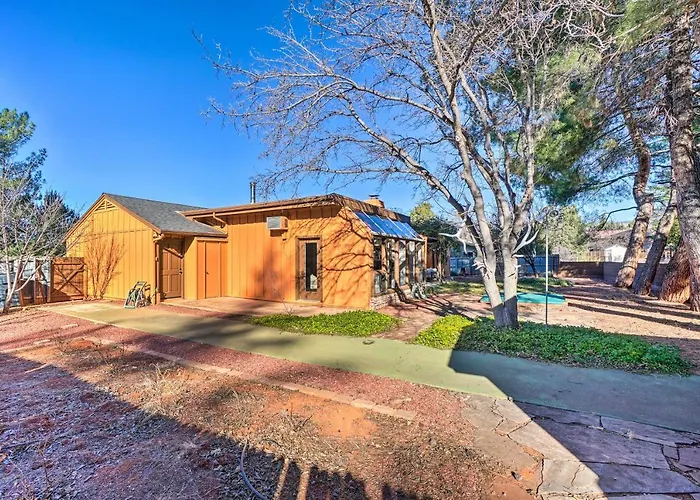 1 Mi To Cathedral Rock Trailhead: W/ Sunroom *