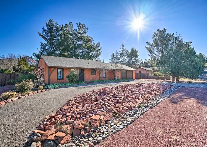 1 Mi To Cathedral Rock Trailhead: W/ Sunroom *